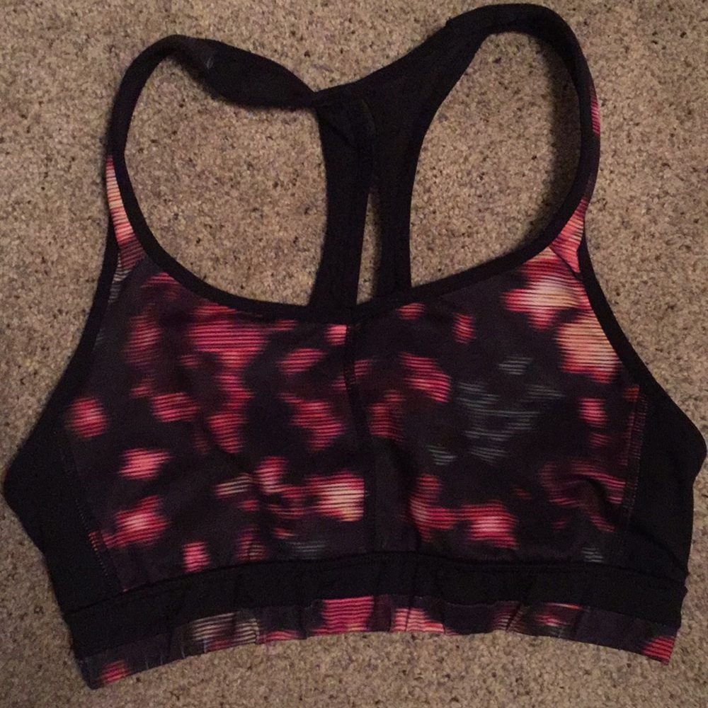 Sports bra